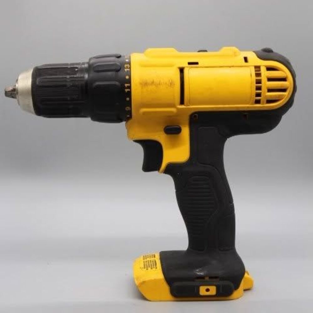 DeWalt Cordless Drill Driver 1/2 Inch [GNP013137]